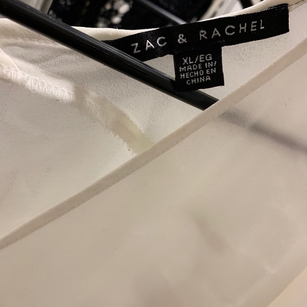 White shear shirt. Like new. - Picture 3 of 3
